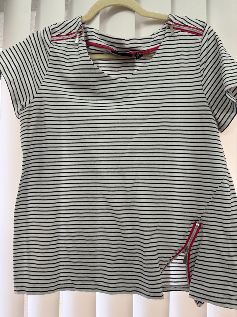 Onque Casuals Black-and-White Striped Short Sleeve Top with Pink Zipper Accents